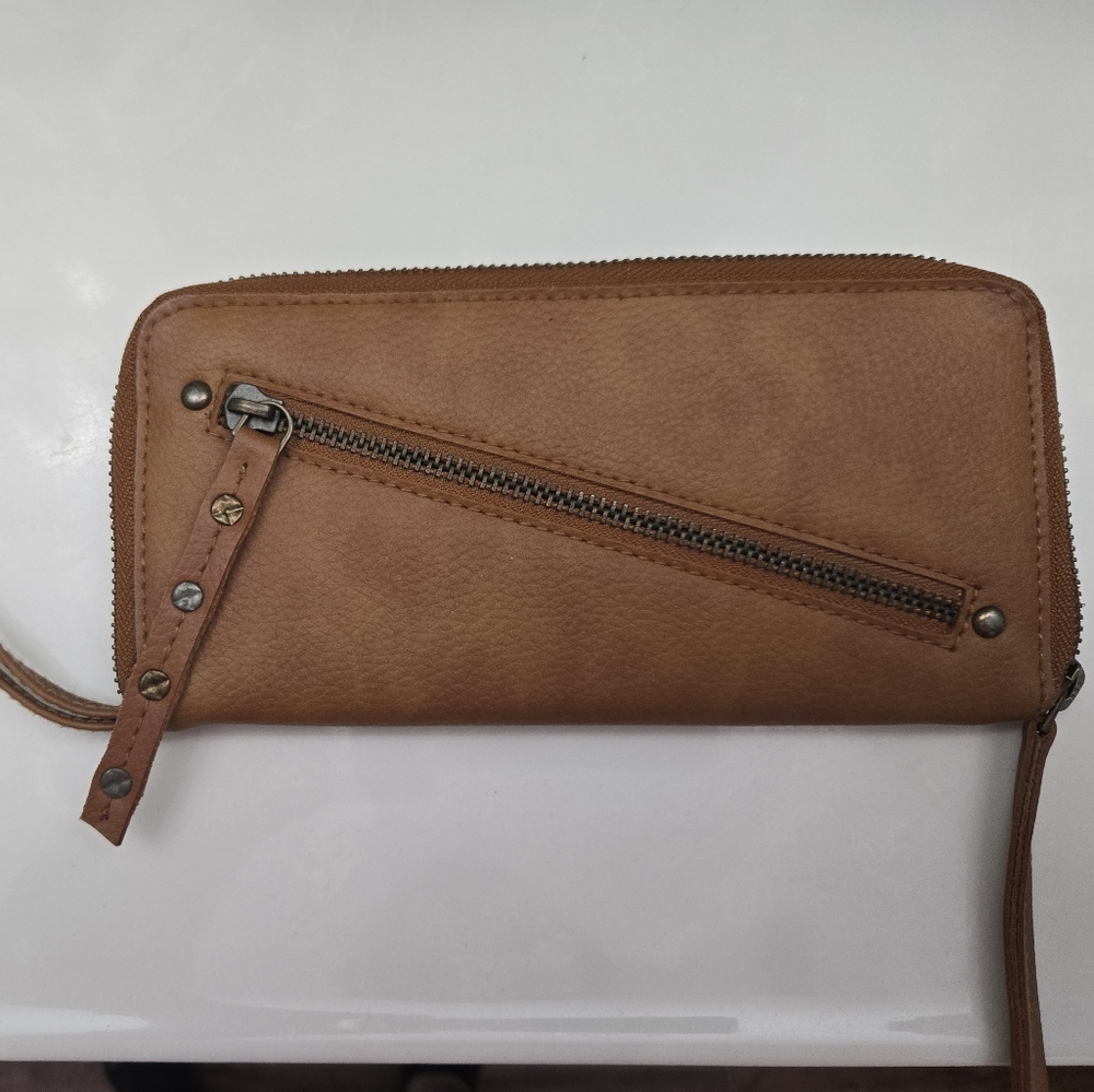 Tan Leather Wristlet